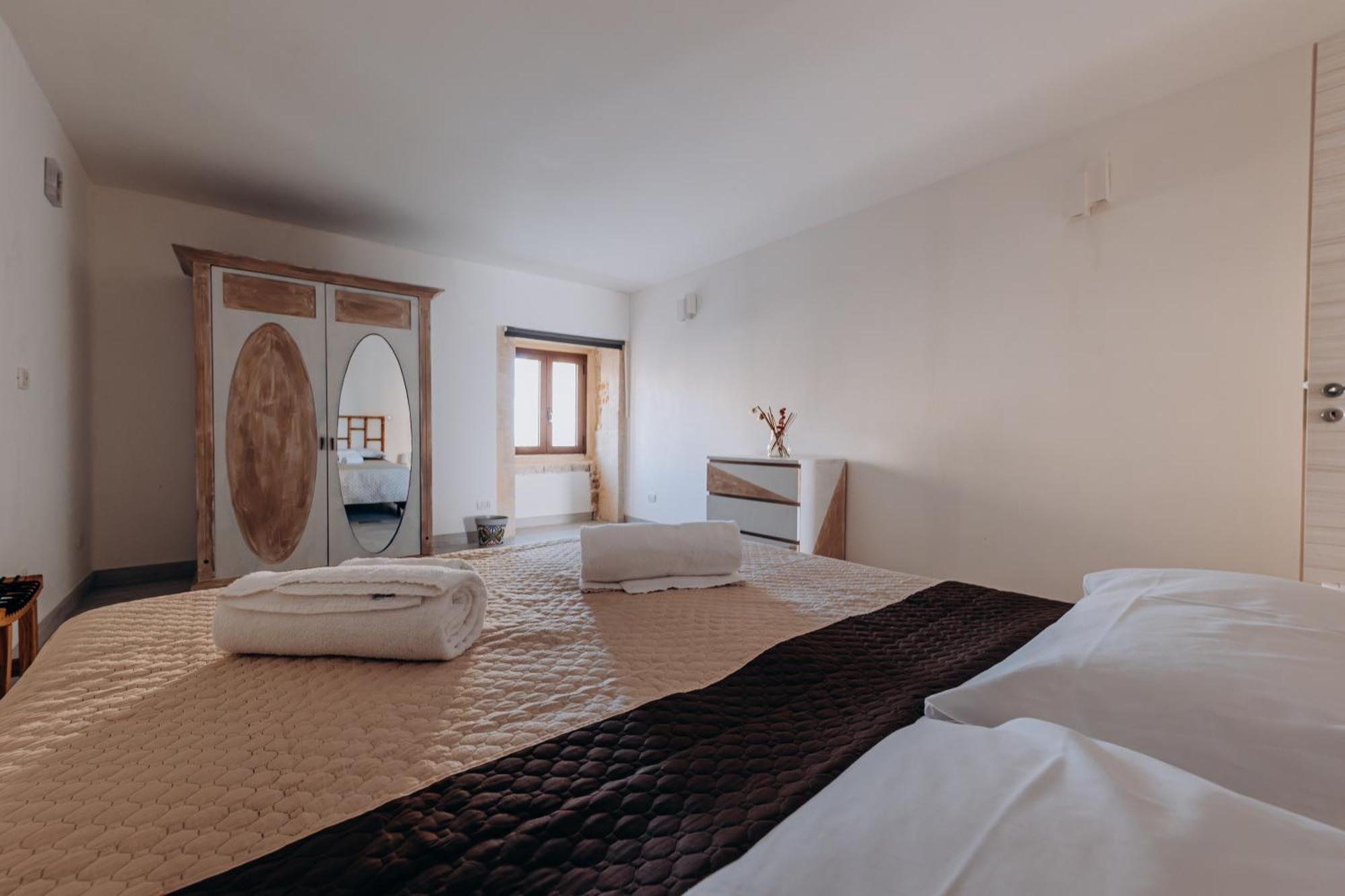 L'Alba E Il Tramonto Vista Mare Apartment Syracuse ภายนอก รูปภาพ