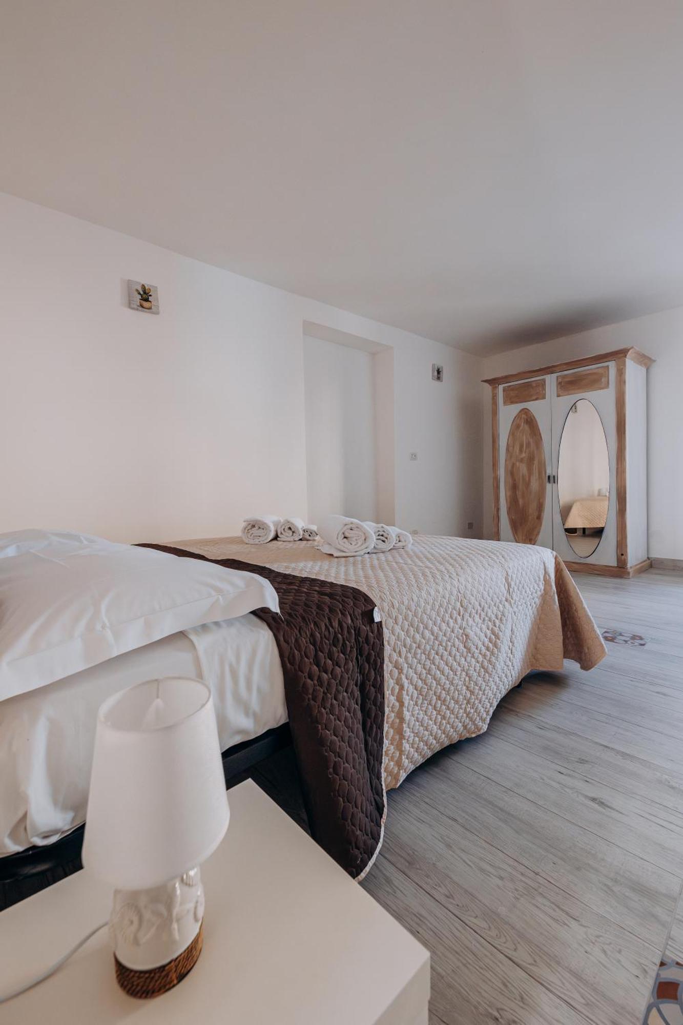 L'Alba E Il Tramonto Vista Mare Apartment Syracuse ภายนอก รูปภาพ