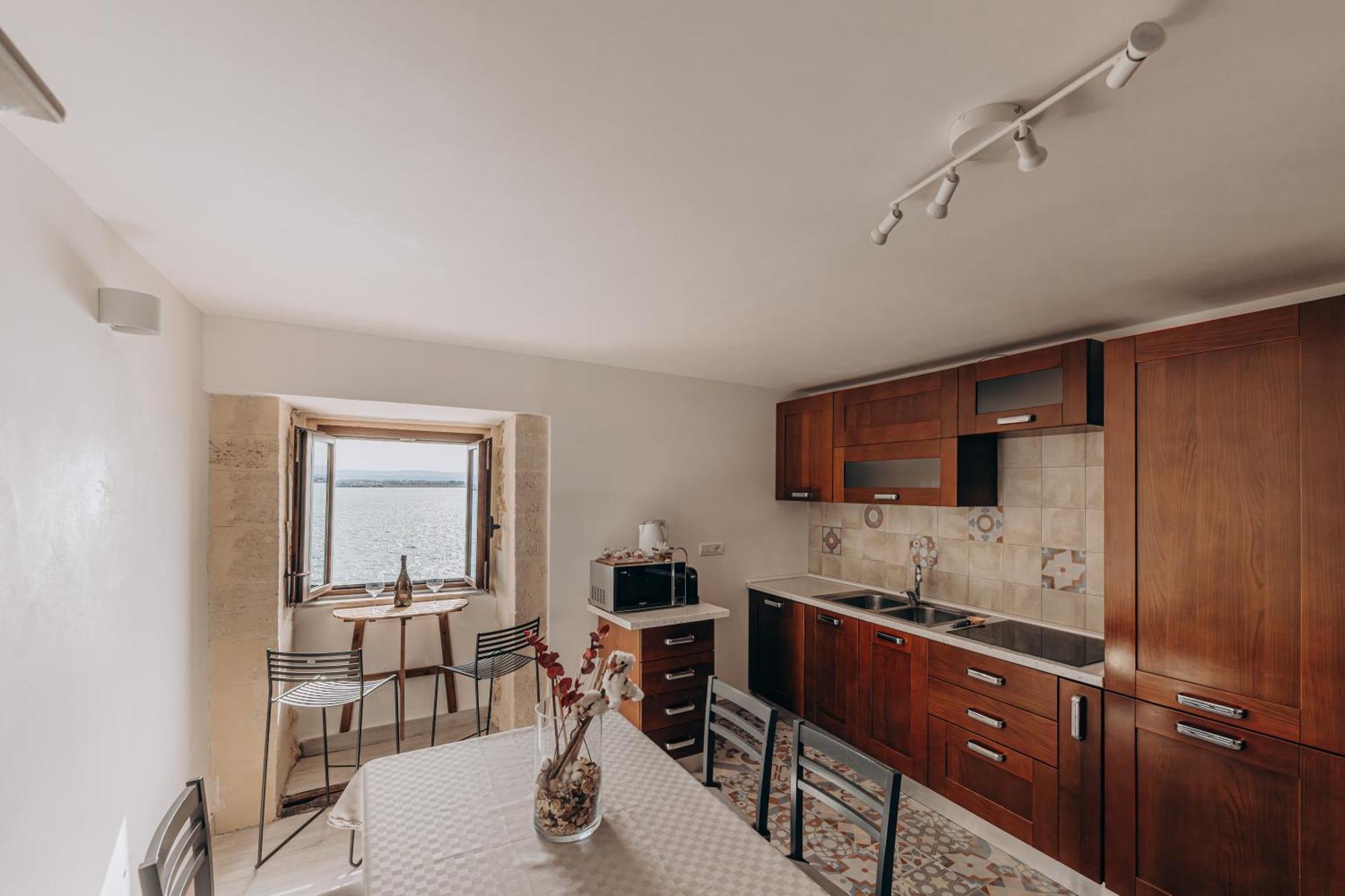 L'Alba E Il Tramonto Vista Mare Apartment Syracuse ภายนอก รูปภาพ